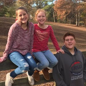 Meet your Posher, Kim